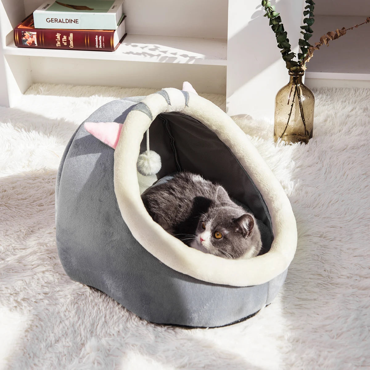 Semi-Closed Cotton Cat Nest Bed for Cozy Rest