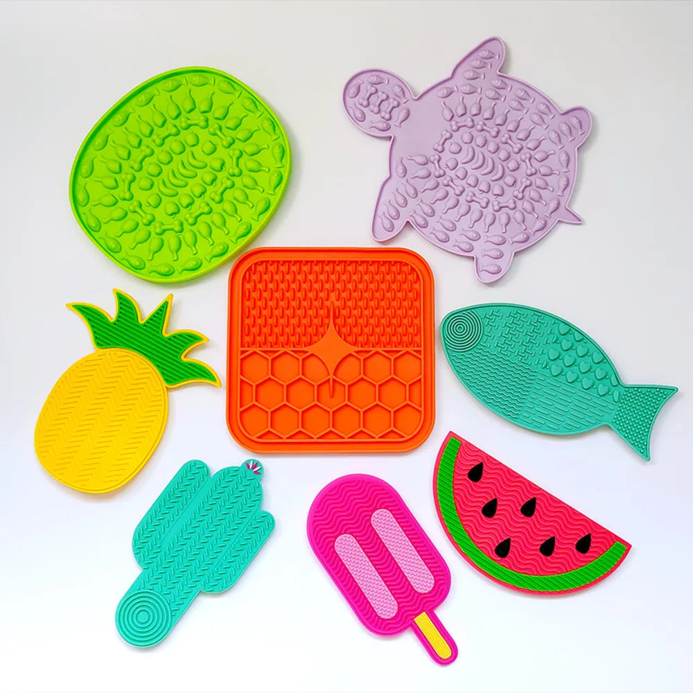 Suction Cup Slow Feeding Lick Mat for Small Pets
