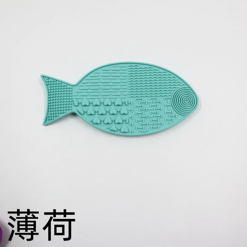 Suction Cup Slow Feeding Lick Mat for Small Pets
